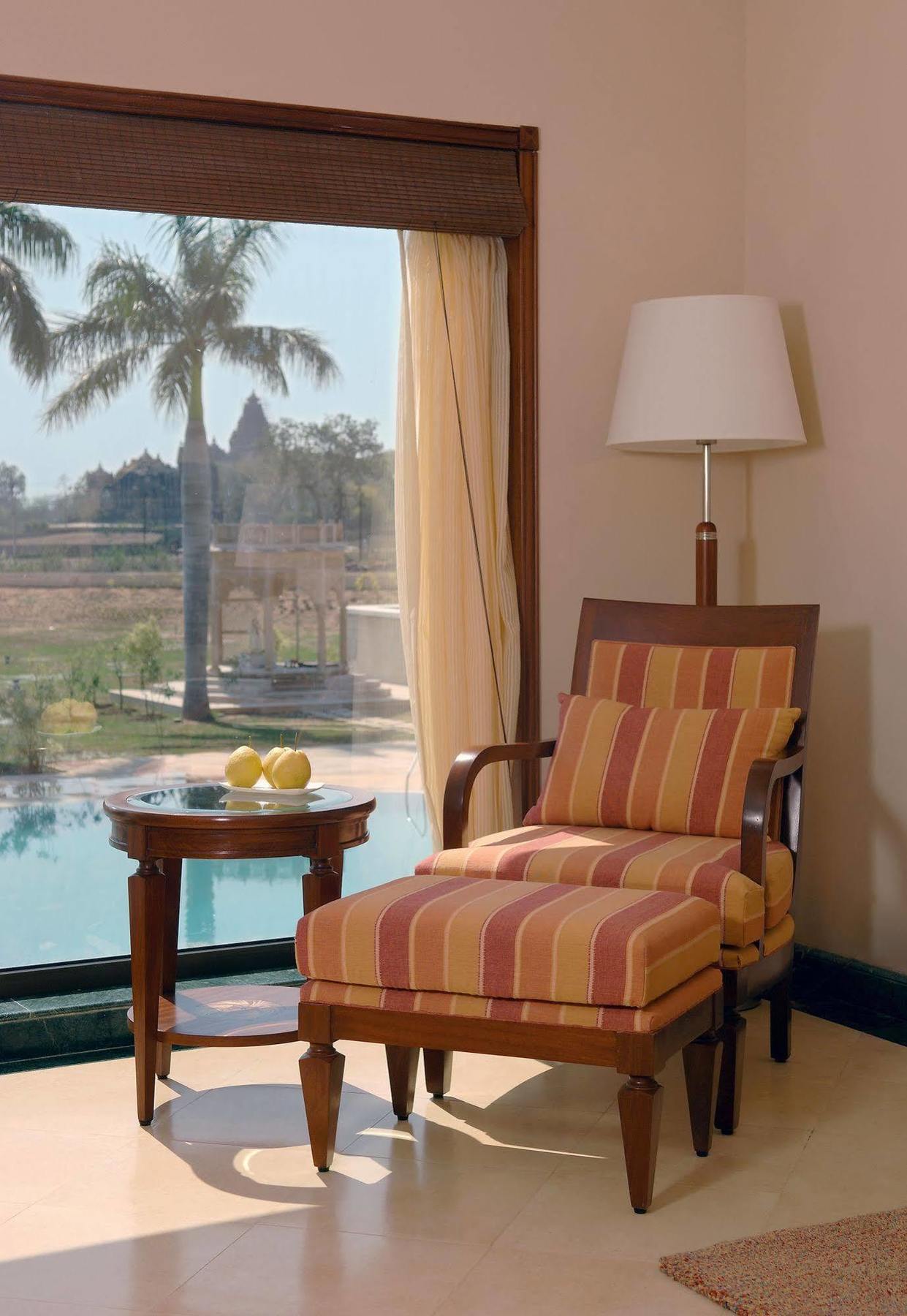The Lalit Traveller Khajuraho Hotel Bagian luar foto